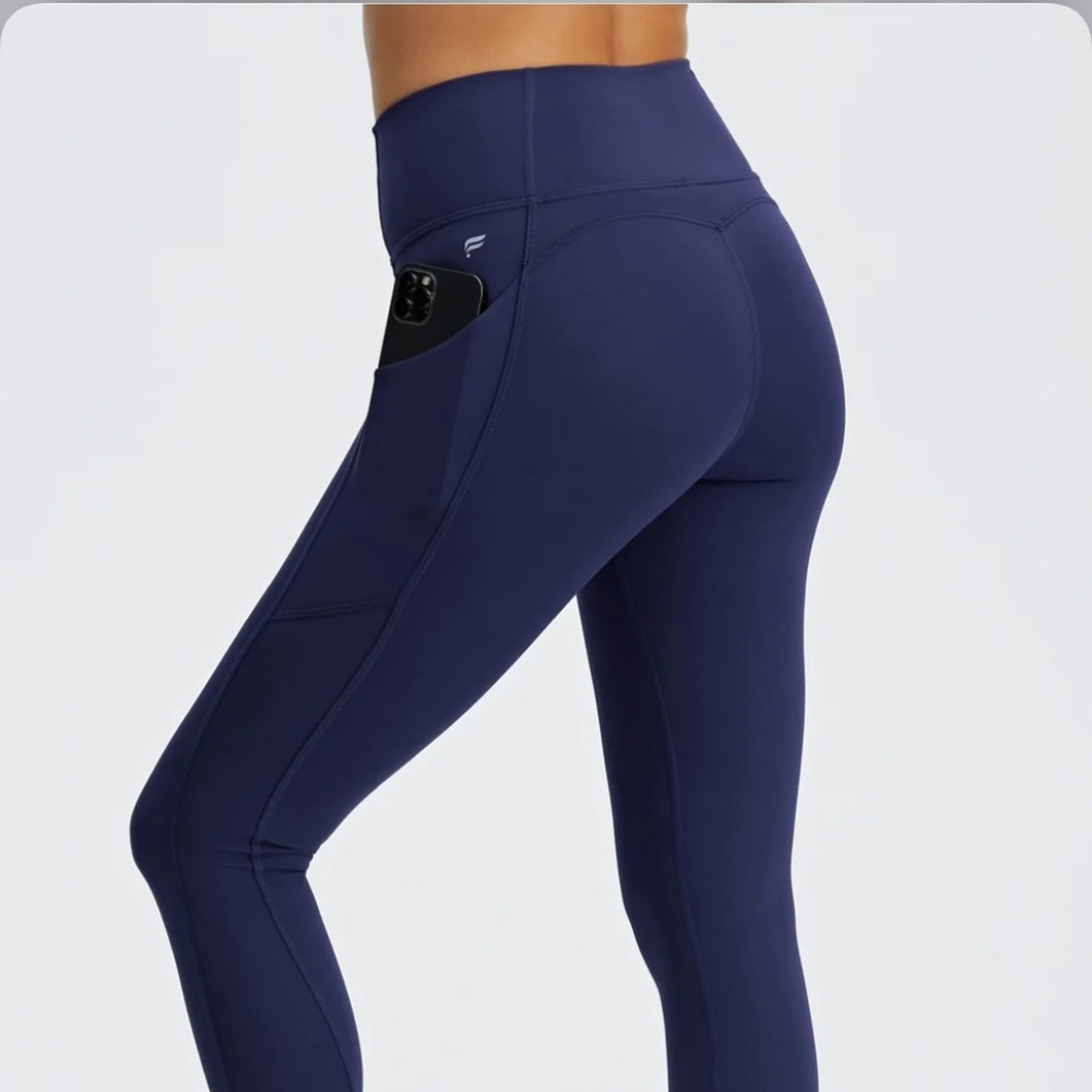 NWT! Oasis High-Waisted 7/8 Legging!
